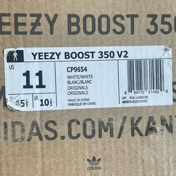 Authentic Adidas Yeezy Boost 350 V2 Zebra sneakers - Picture 6 of 11